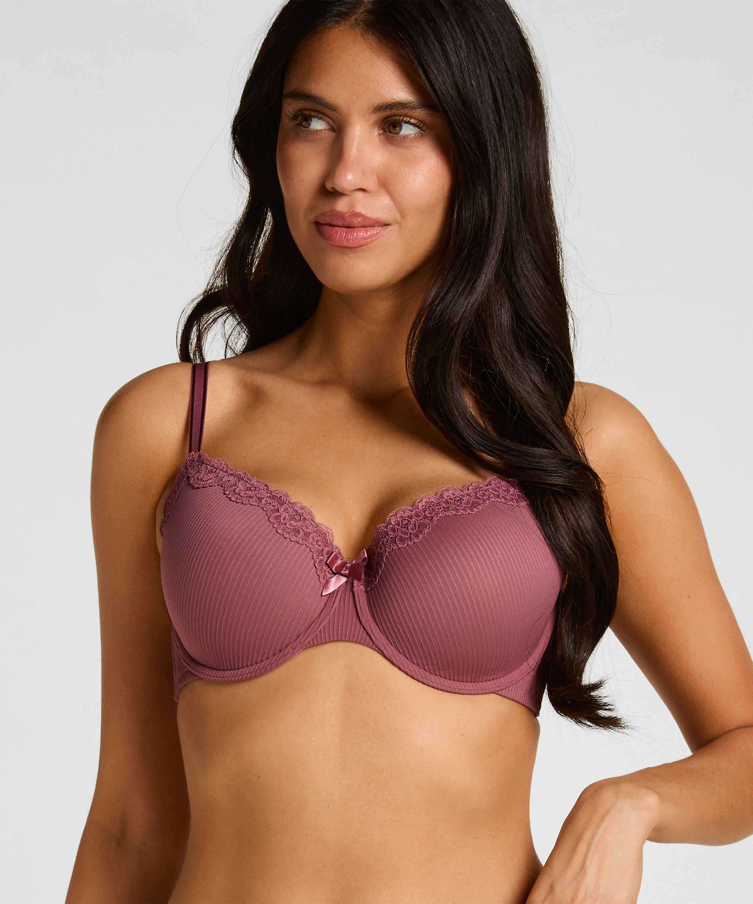 Soutien-gorge à armatures rembourré Lola