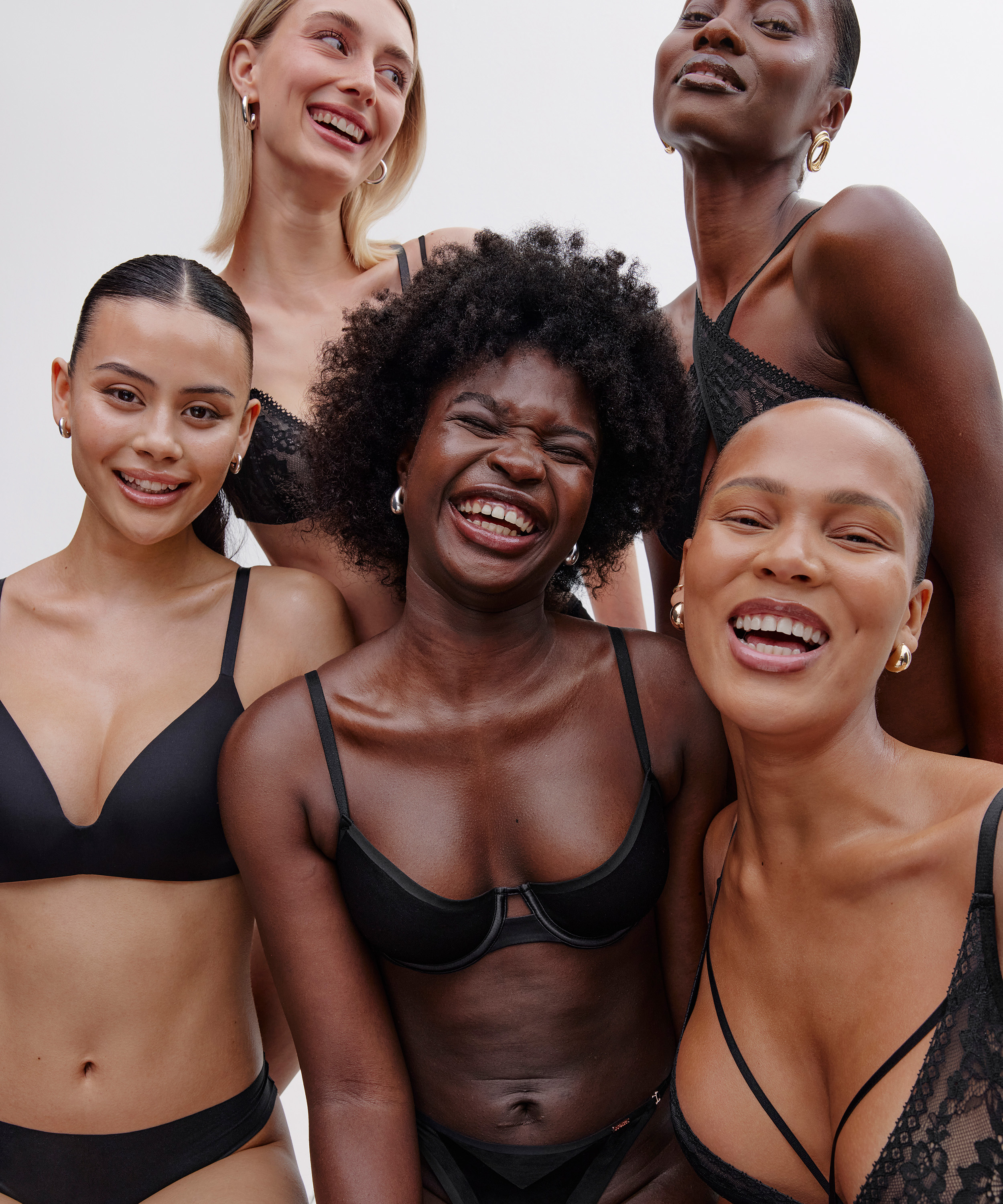 Vorgeformter Push-up-Bügel-BH Essential, Schwarz, main