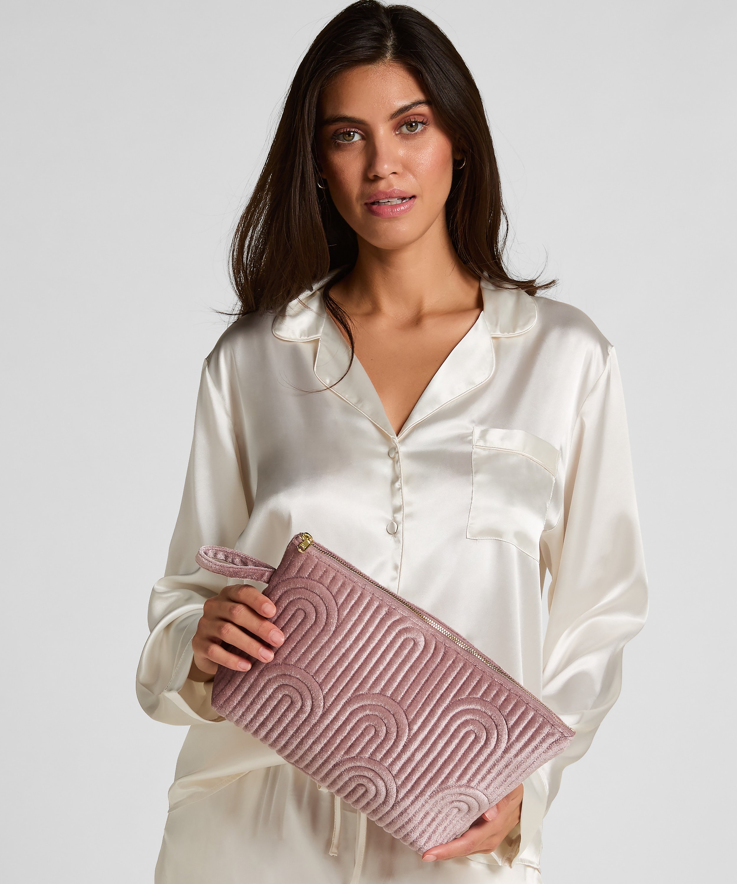 Gro&szlig; Kosmetiktasche aus Velours, Lila, main