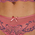 Boxerstring Roberta, Rose