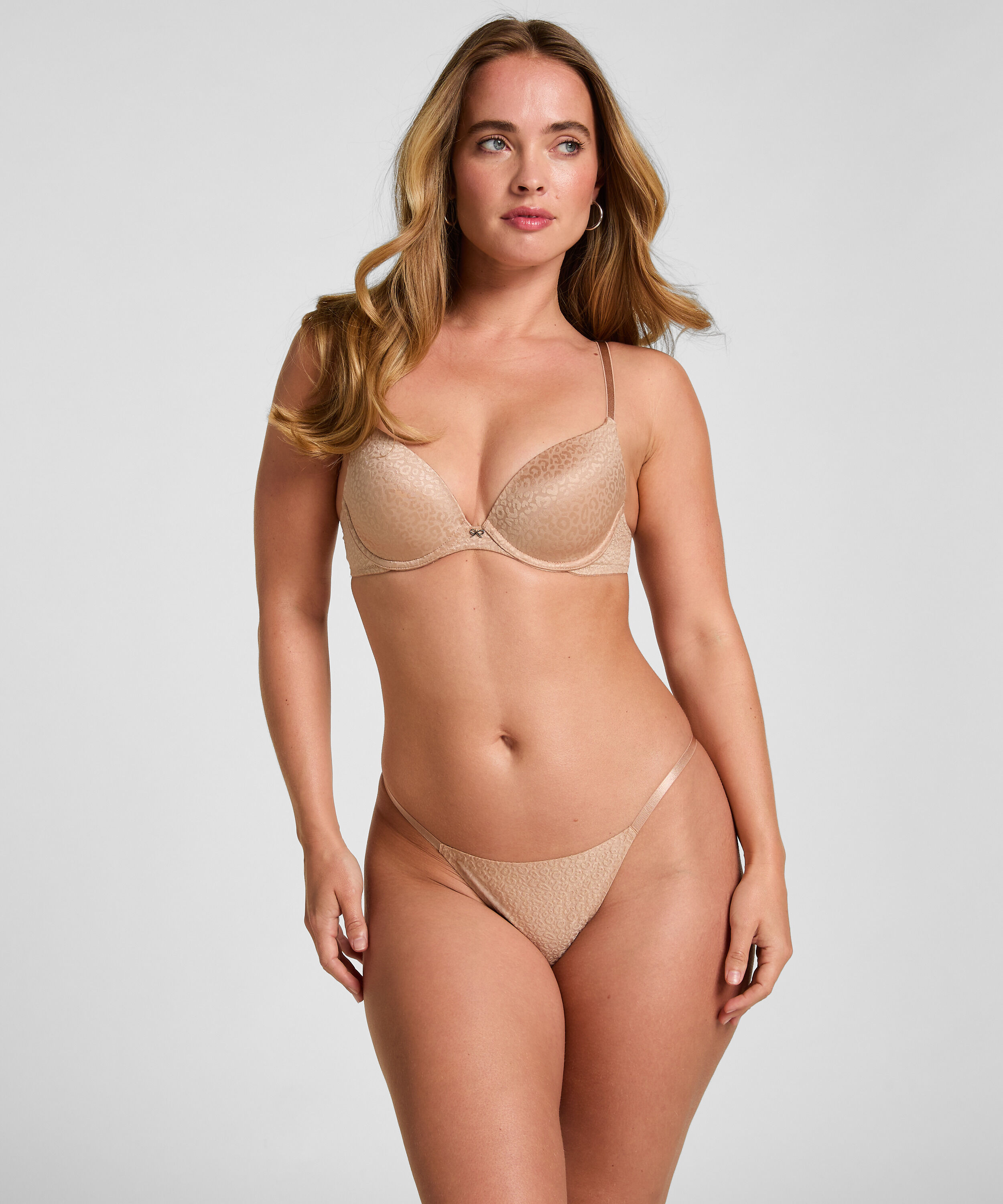 String Jackie, Marron