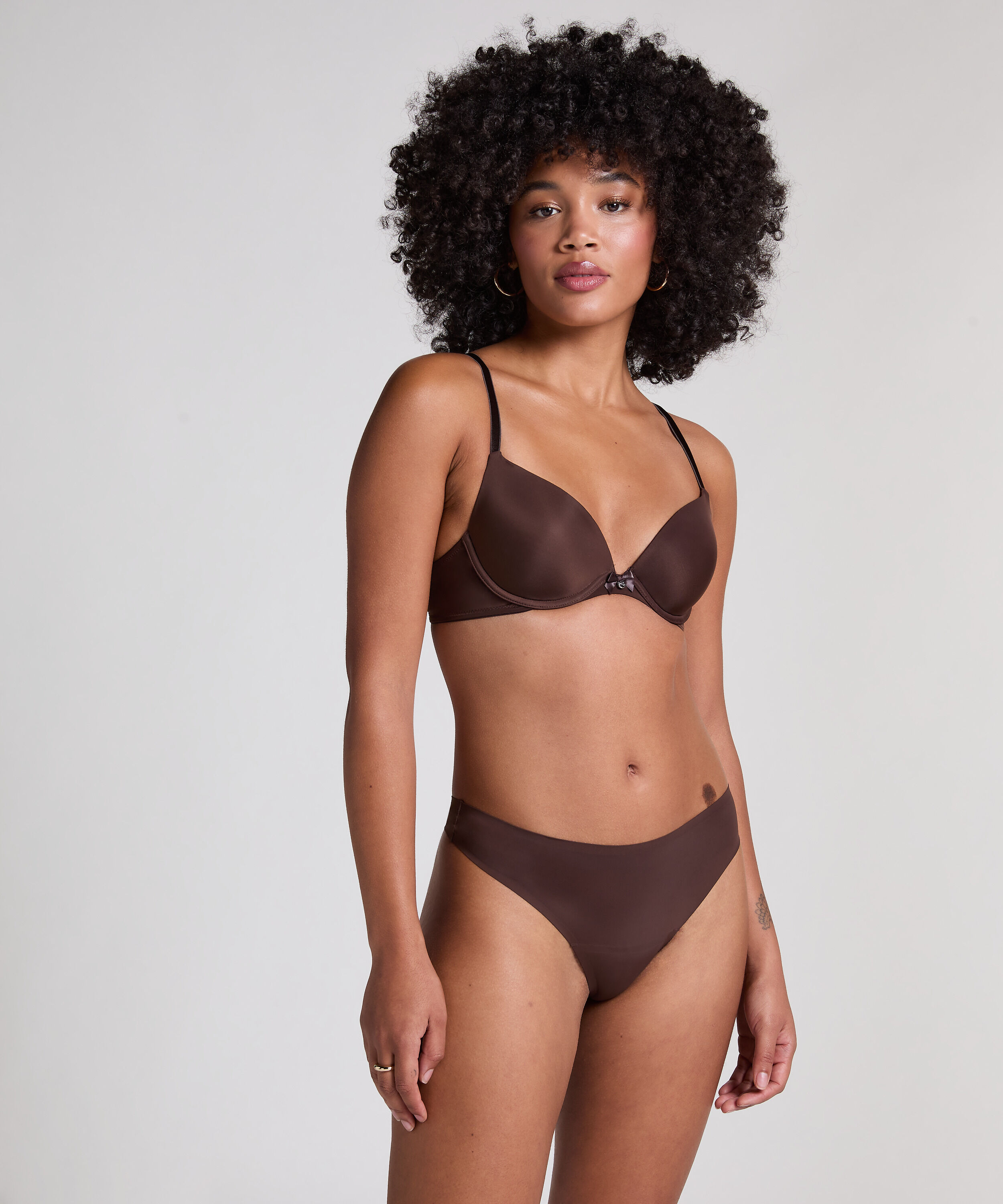 Soutien-gorge à armatures préformé Plunge