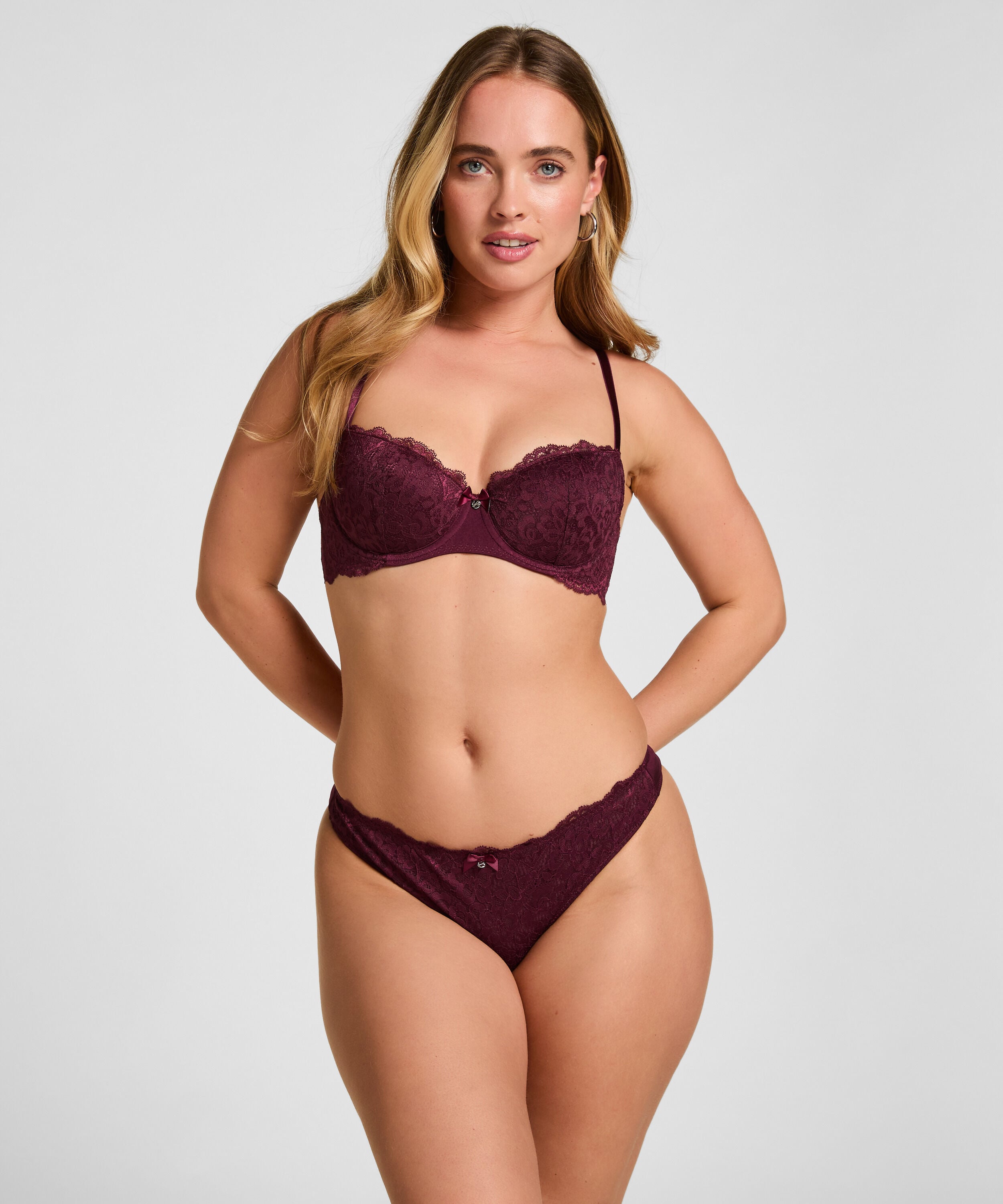String Marine, Violet String Marine, Violet