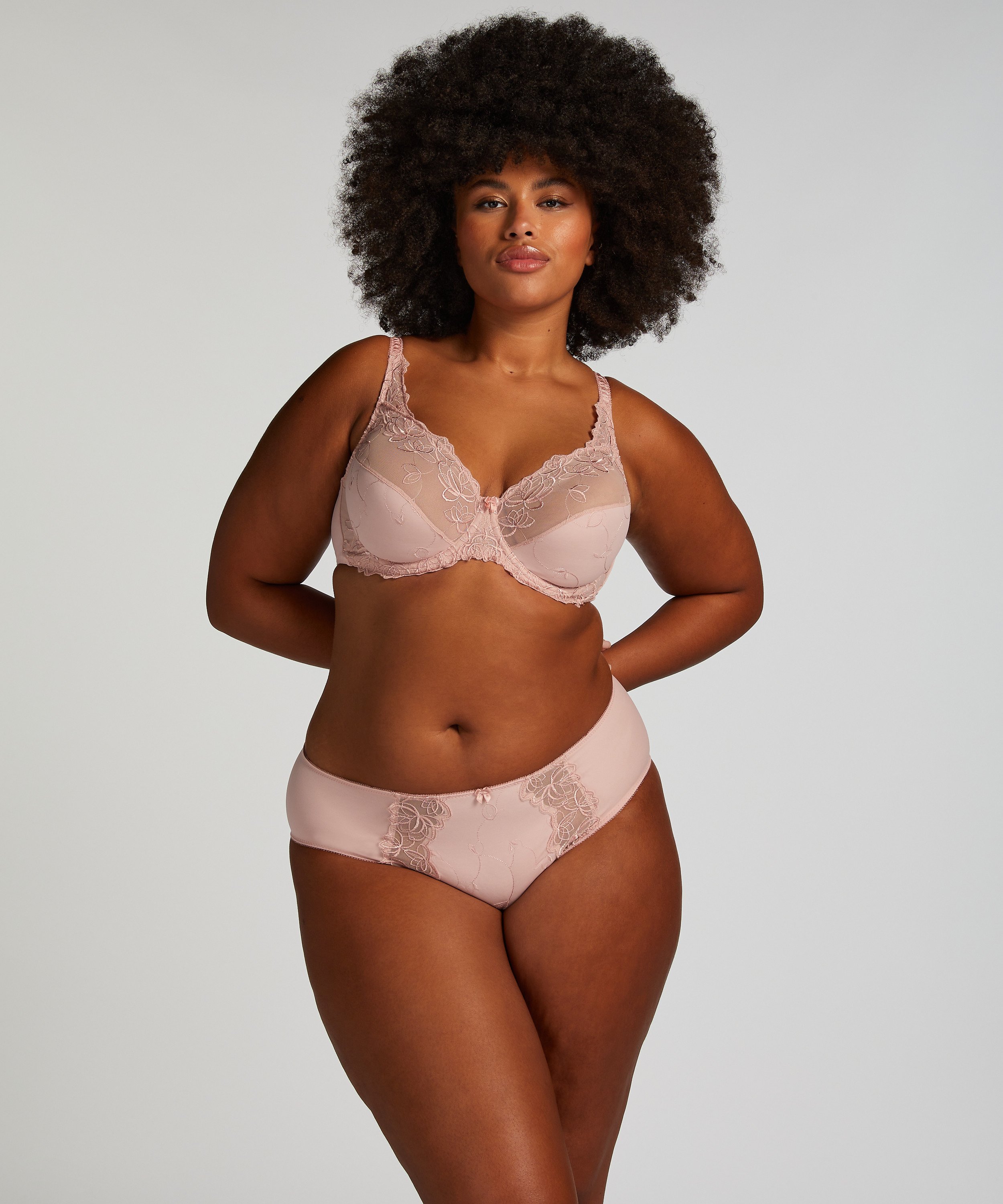 Slip taille haute Diva, Rose, main