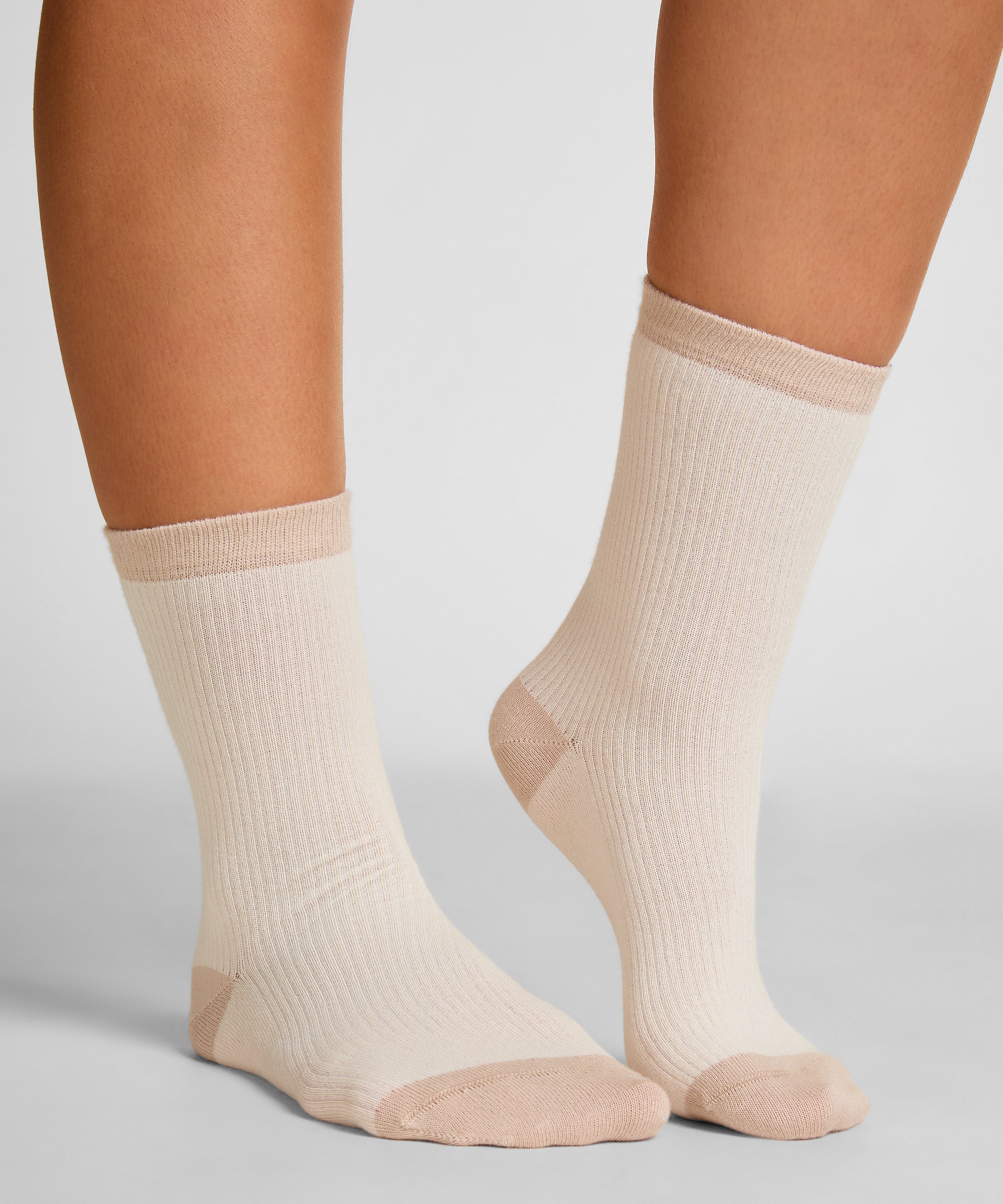 Chaussettes courtes en modal, Blanc, main