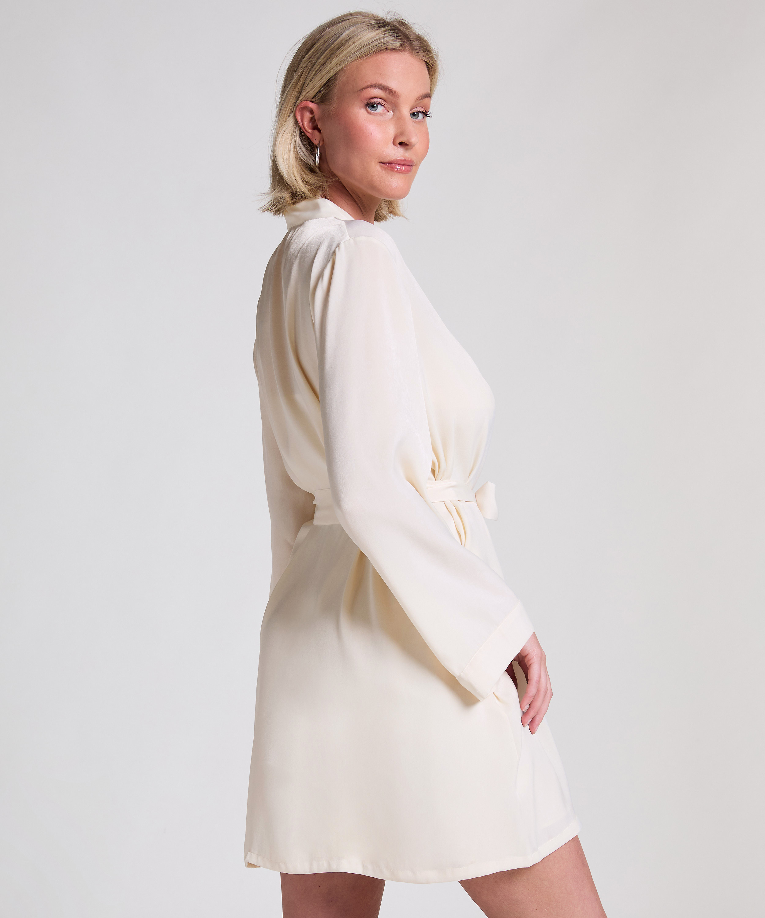 Kimono Satin, Blanc, main