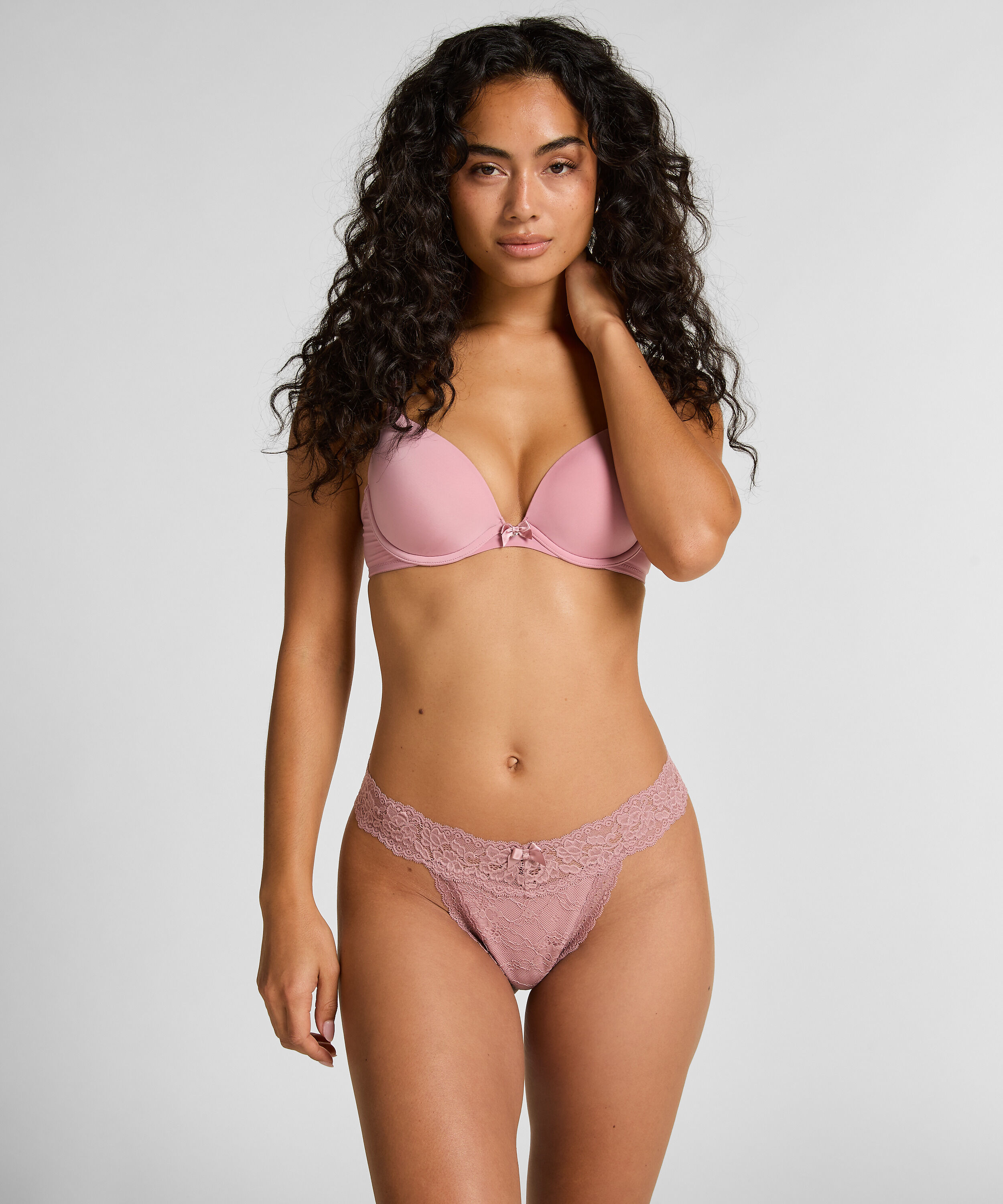 Extra Tief sitzender String Madison, Lila Extra Tief sitzender String Madison, Lila