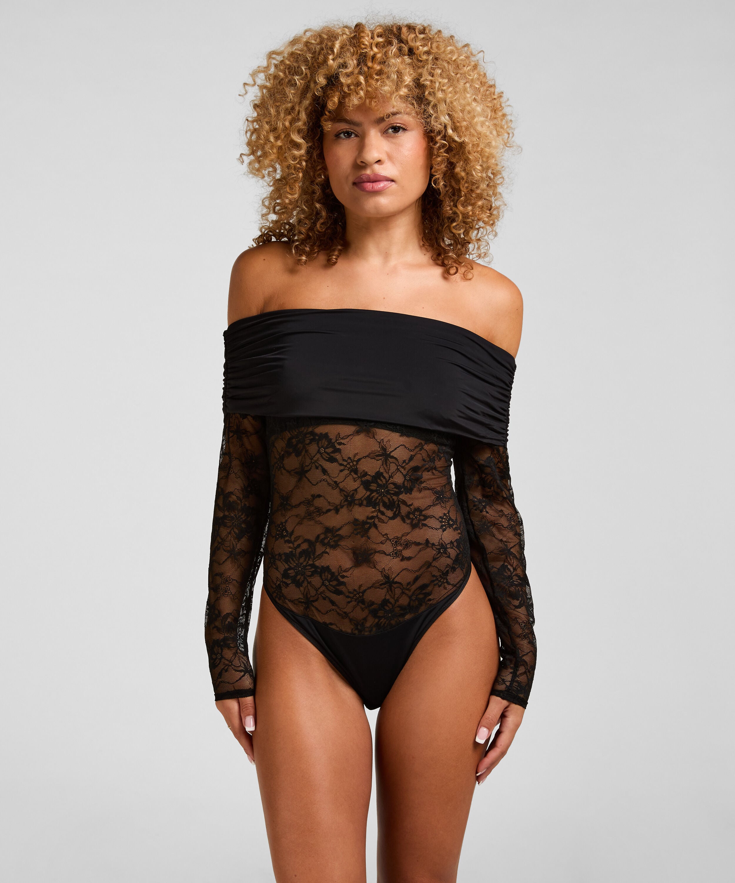 Body Hazel, Noir