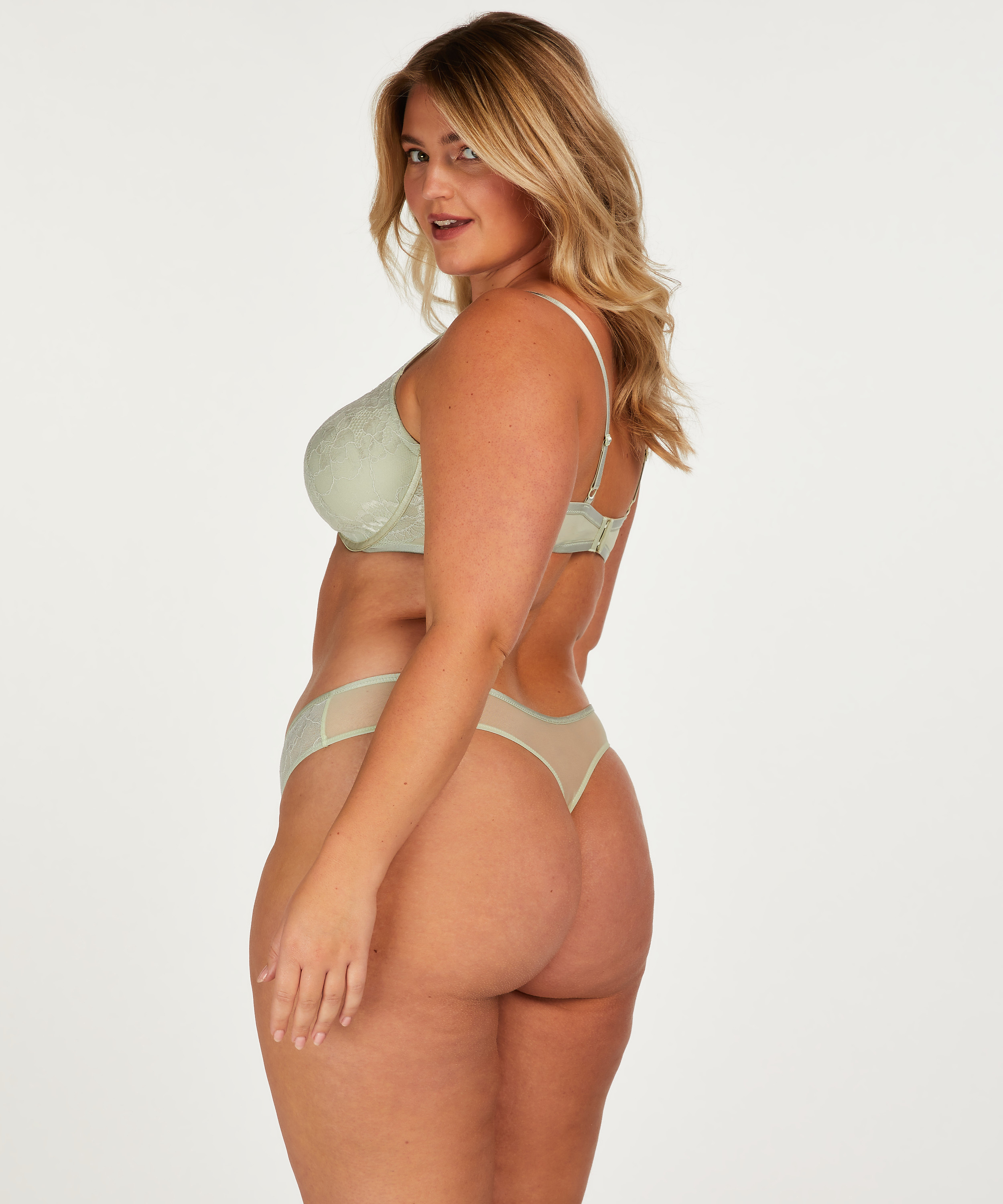 String Meghan, Gr&uuml;n, main