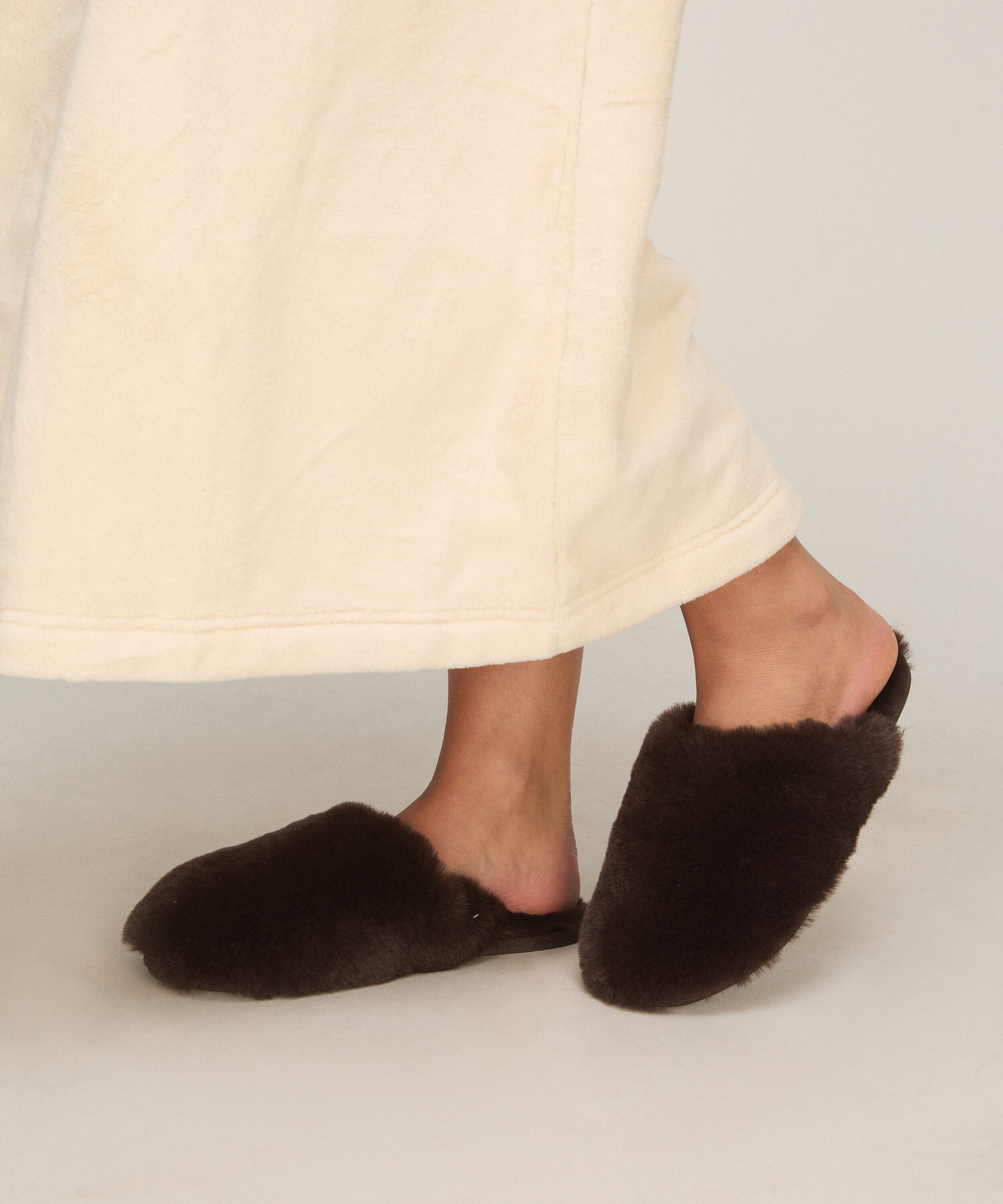 Chaussons Faux Fur
