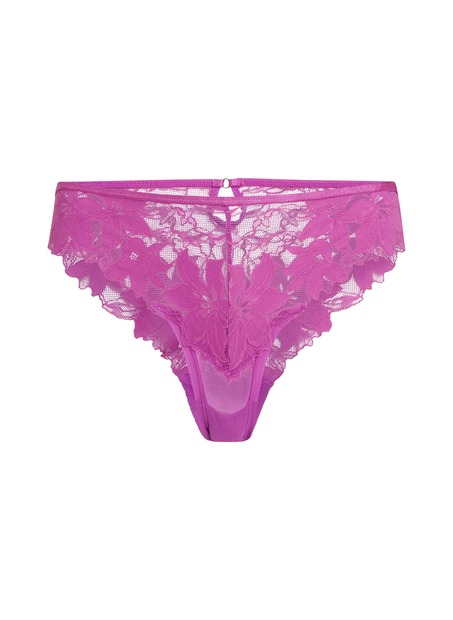 Ingrid Brazilian, Lila