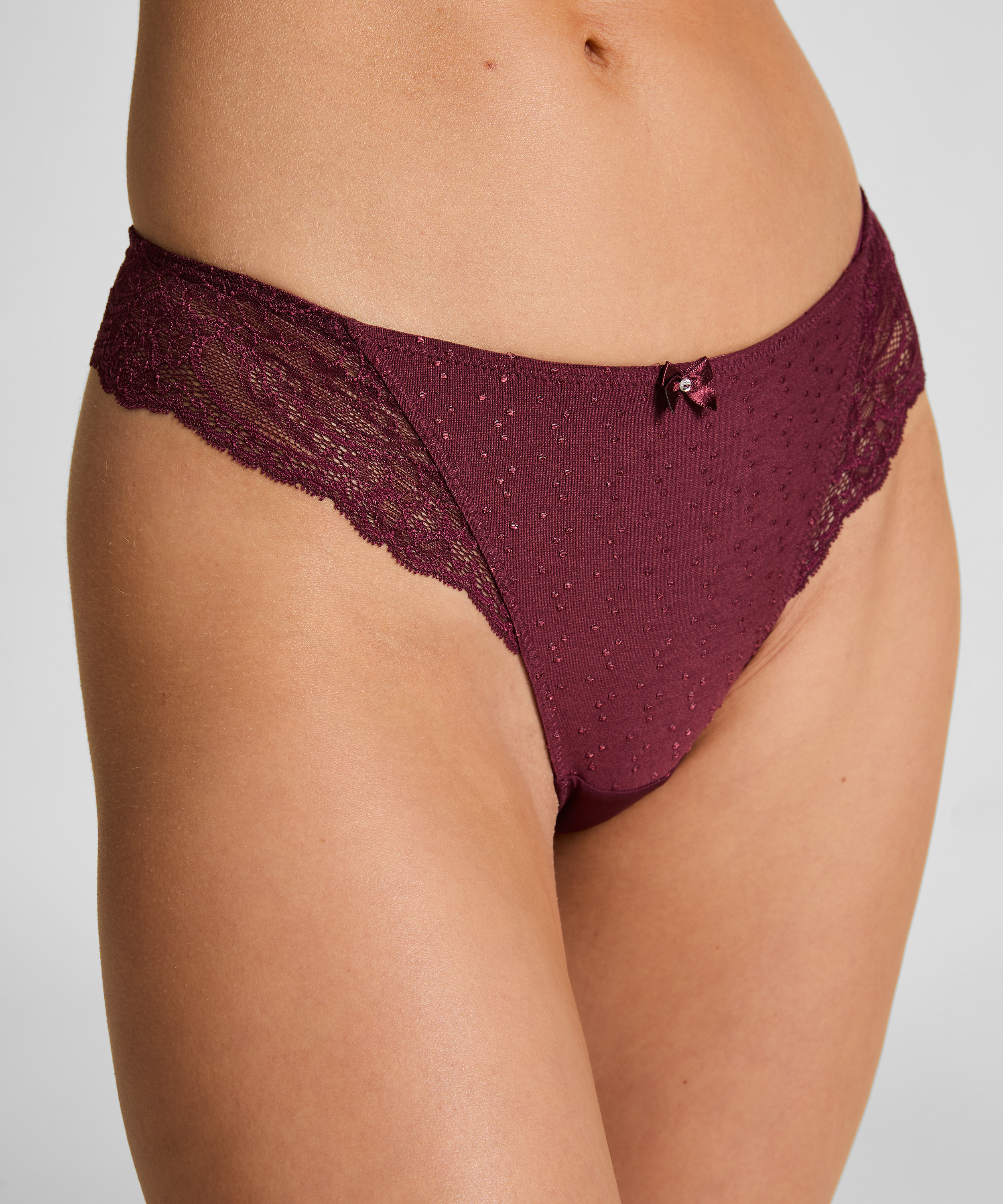 String Sophie, Rot, main