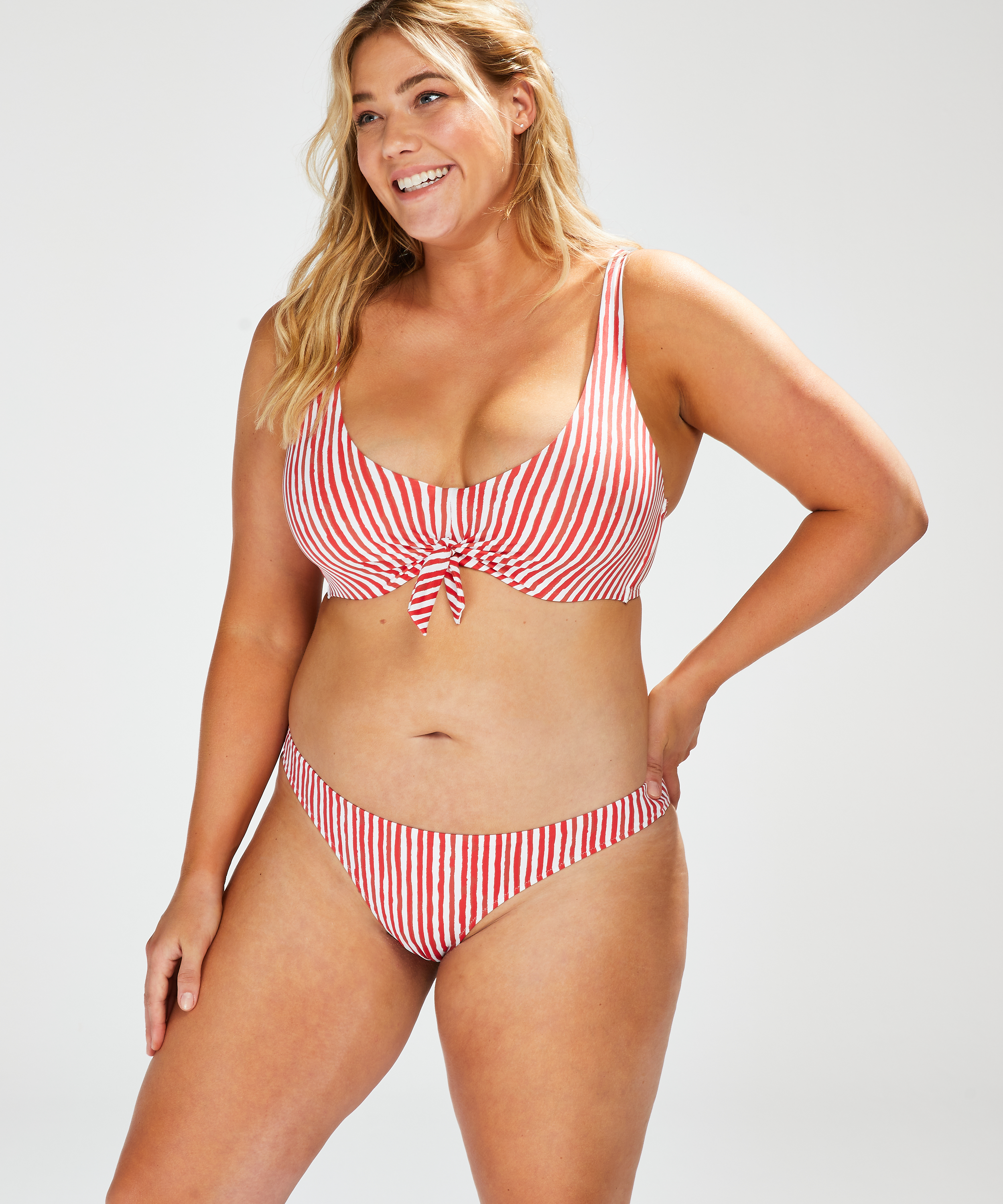 Haut de bikini à armatures non préformé Julia, Rouge, main