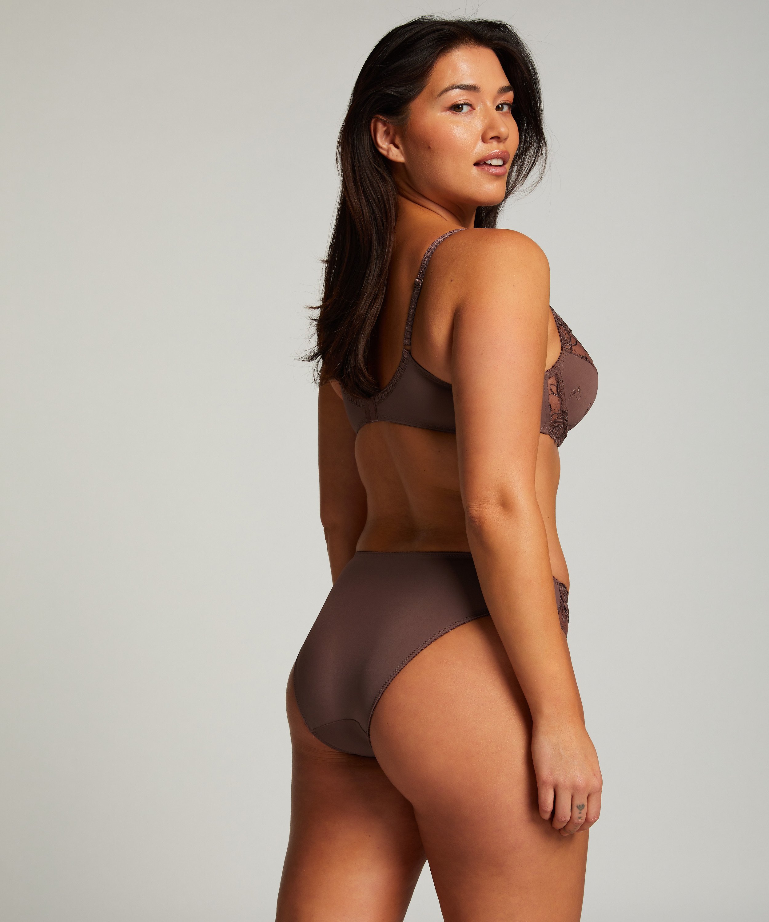 Slip Diva, Marron, main