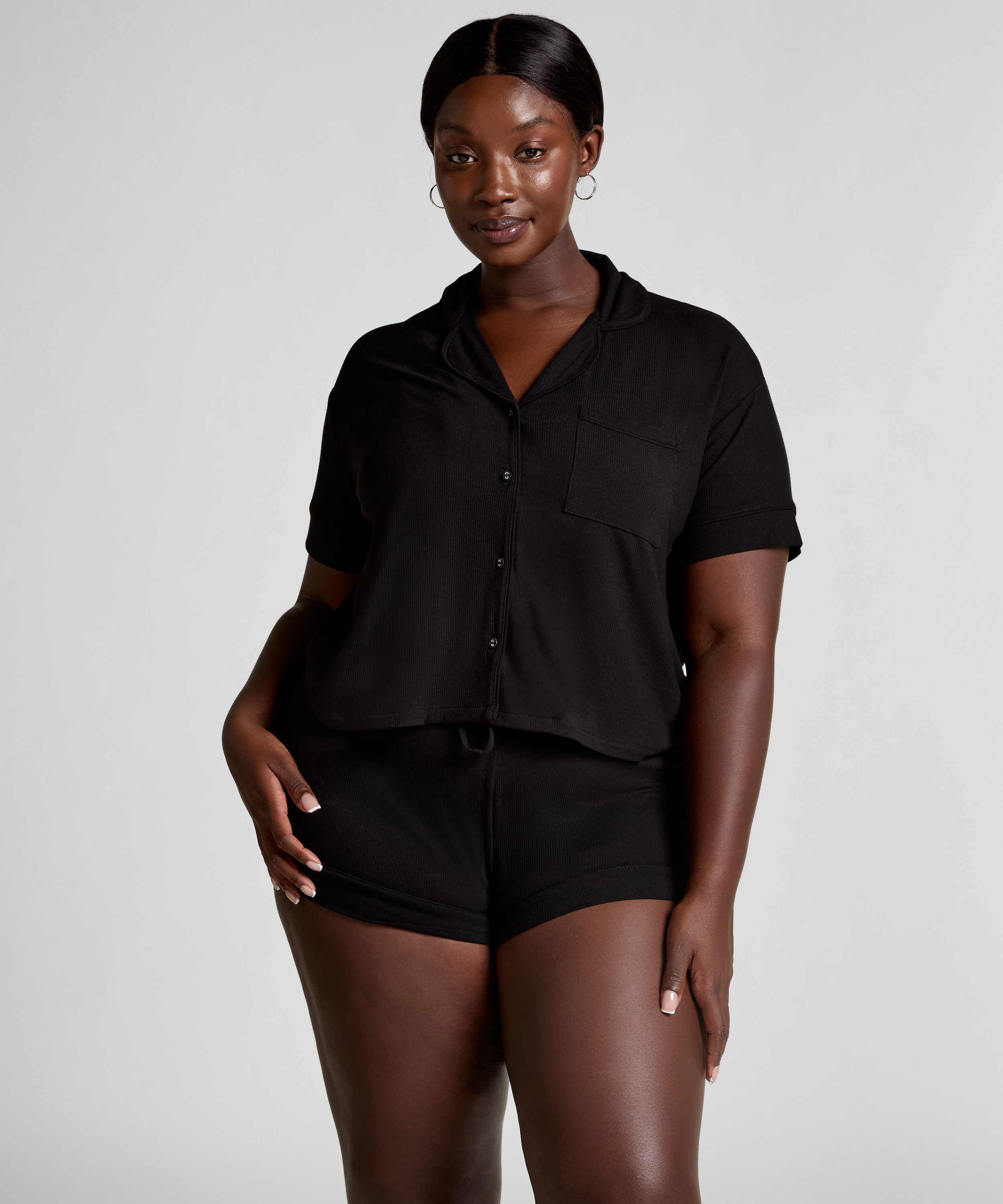 Essential-Shorts aus Ripp-Jersey, Schwarz, main