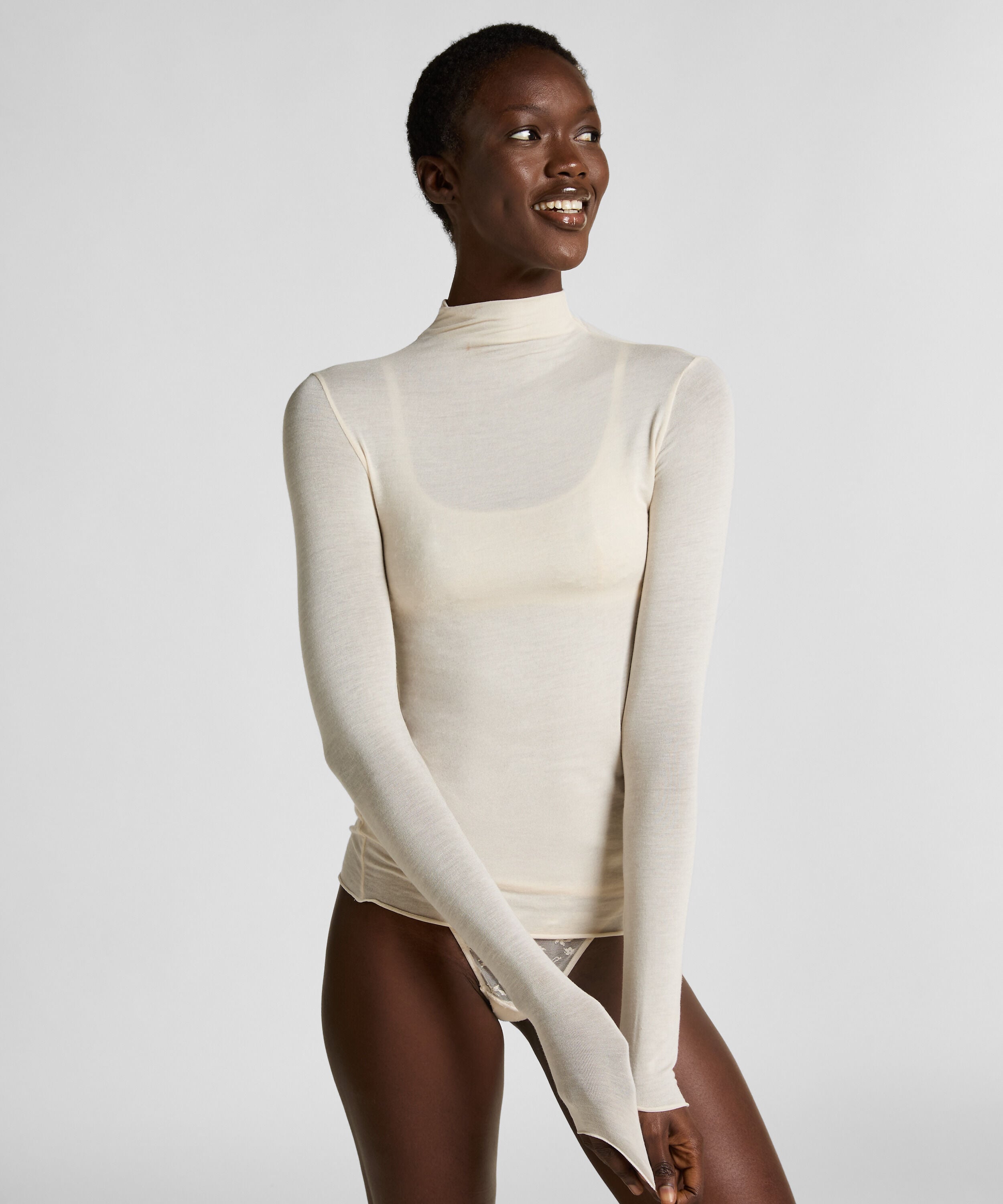 Haut avec cachemire à col roulé super soft, Blanc Haut avec cachemire à col roulé super soft, Blanc