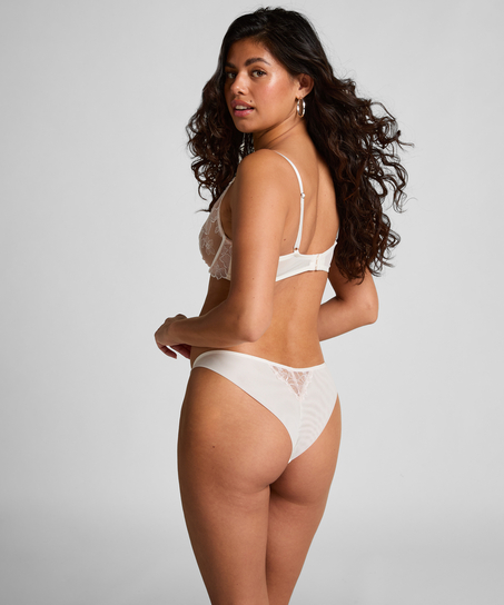 Brazilian Lauren, Weiß