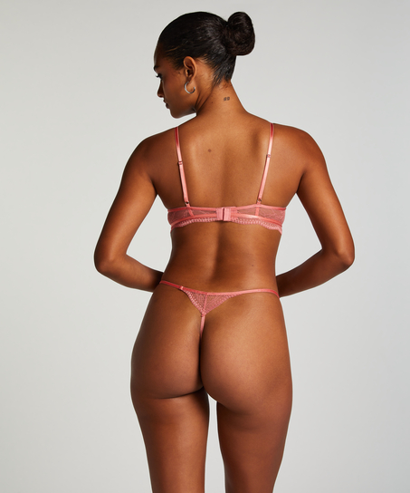 String Isabelle, Rose