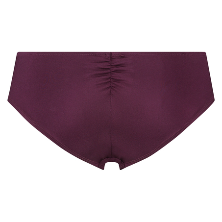 Brazilian Macy, Lila