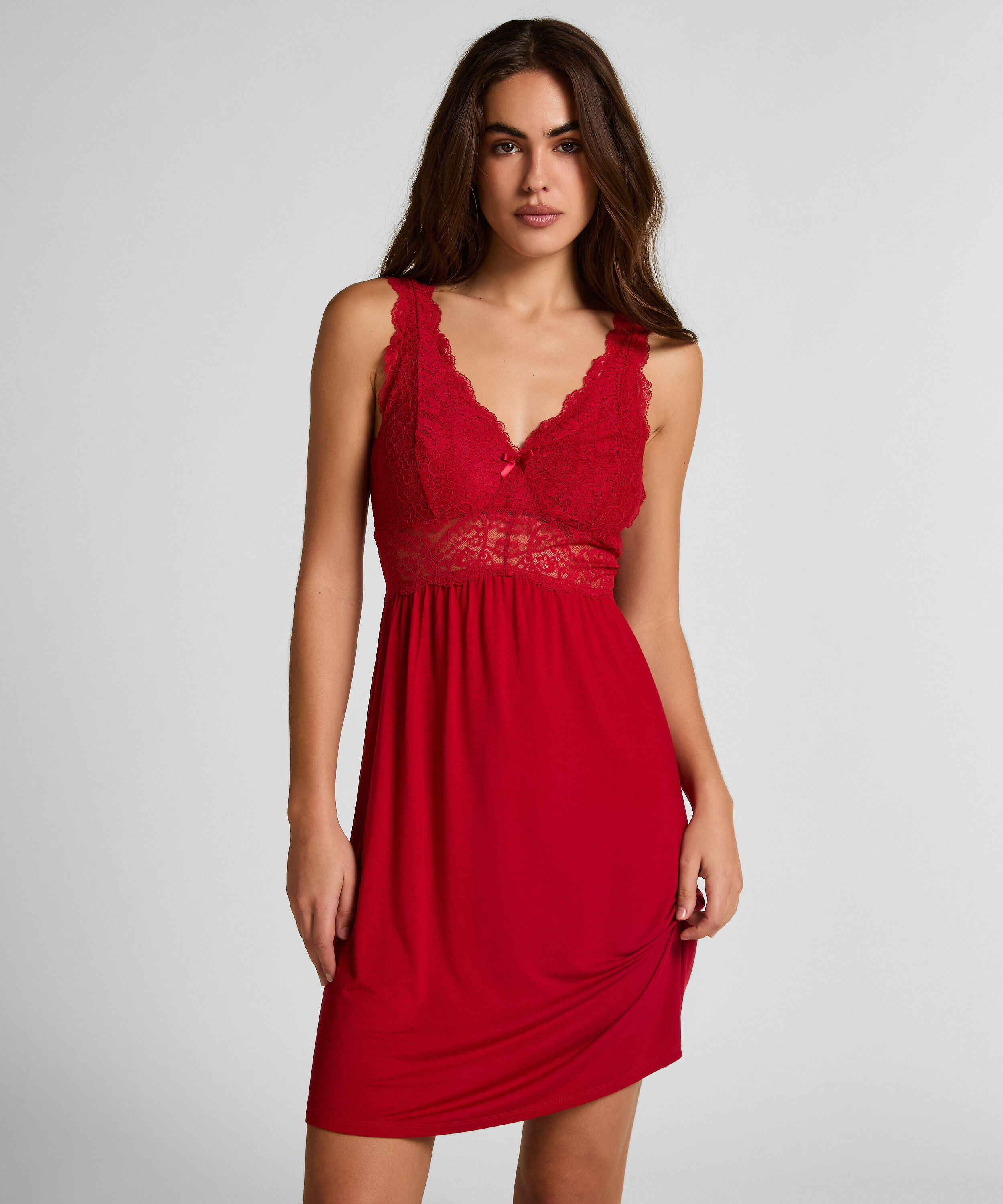 Nuisette Nora dentelle, Rouge
