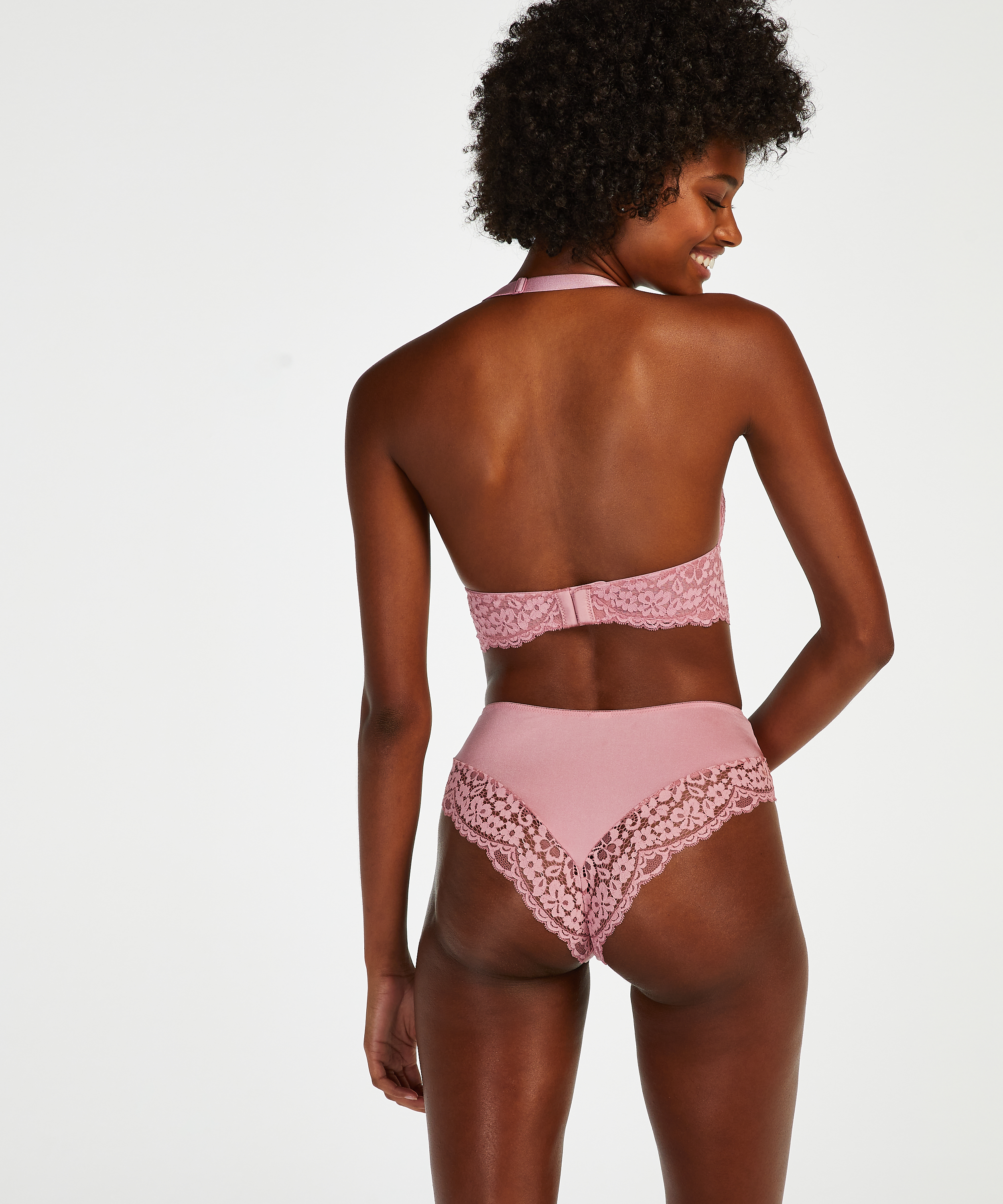 Slip br&eacute;silien haut Rose, Violet, main