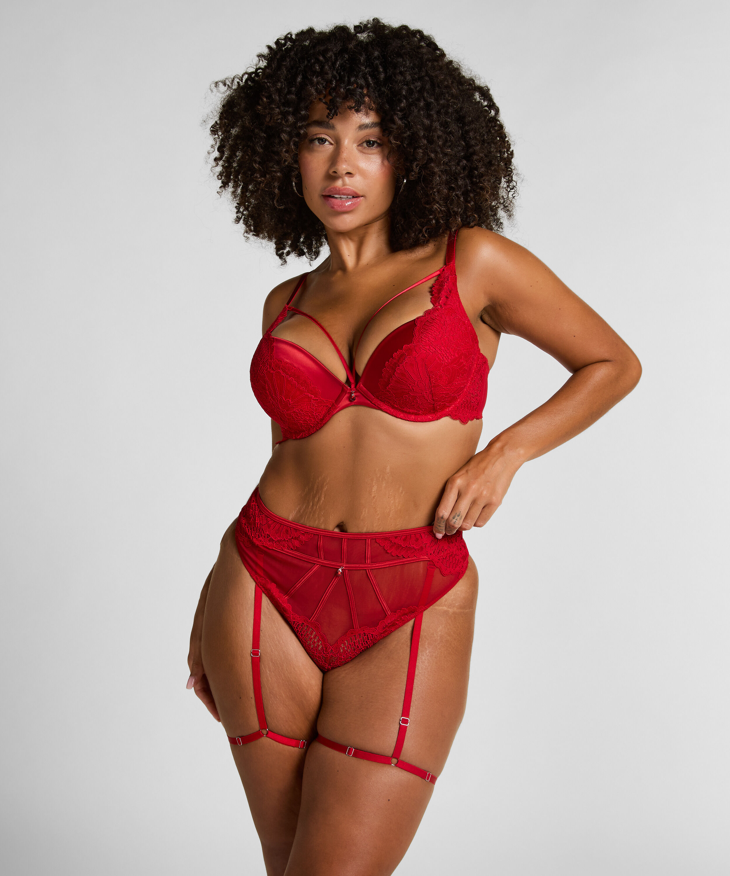 String avec porte-jarretelles Withney