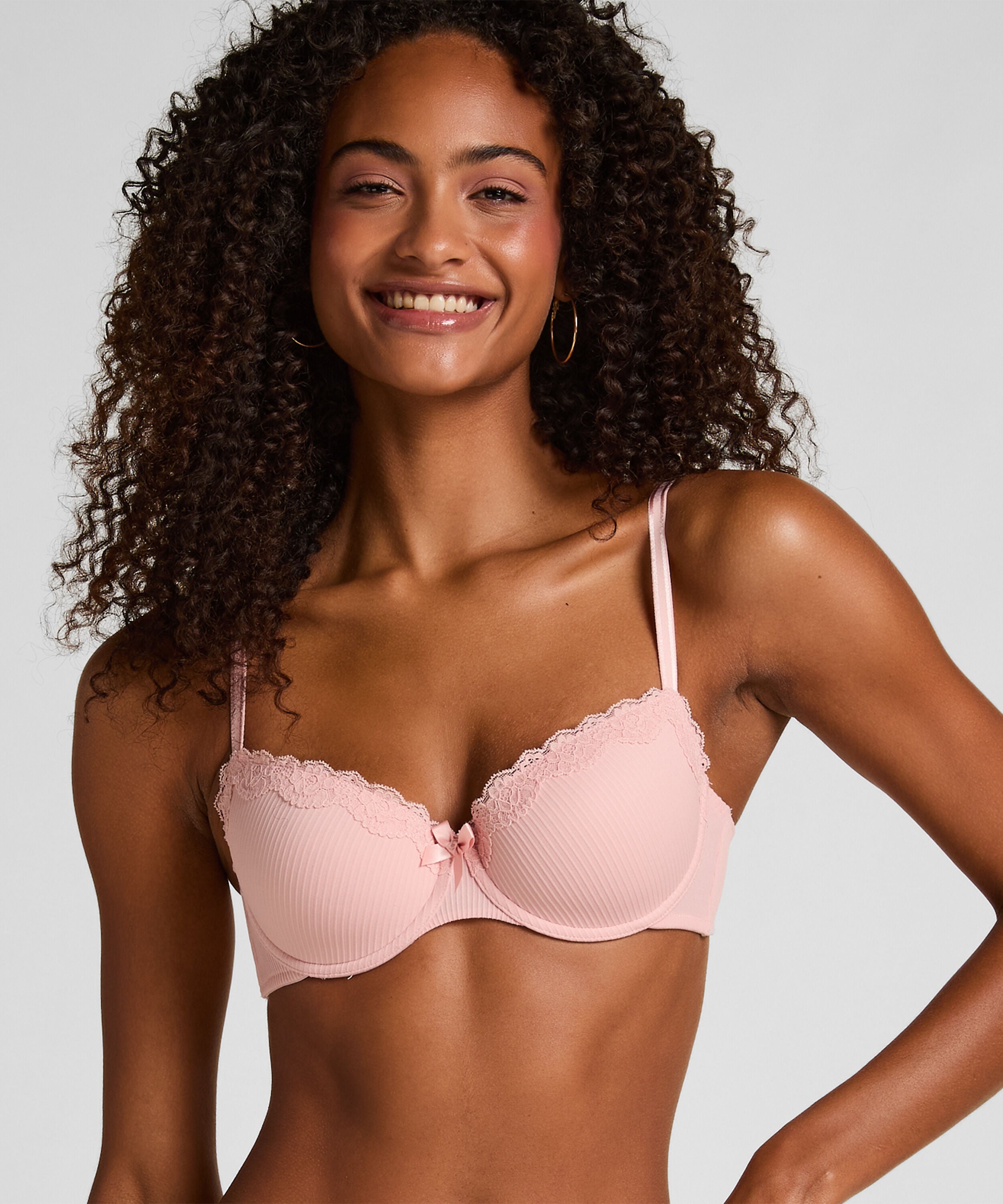 Soutien-gorge à armatures rembourré Lola