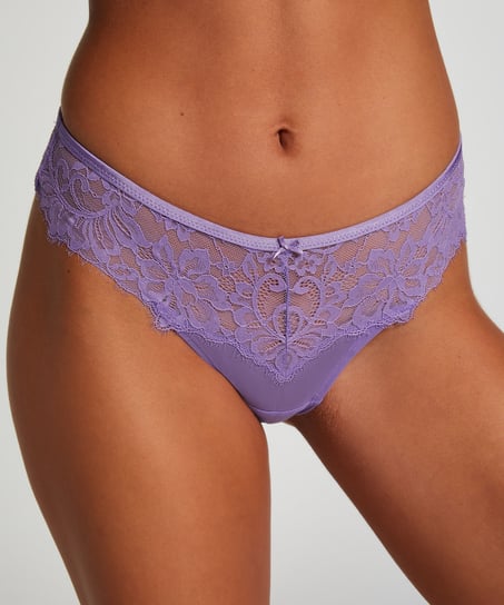 Brazilian Isabella, Lila