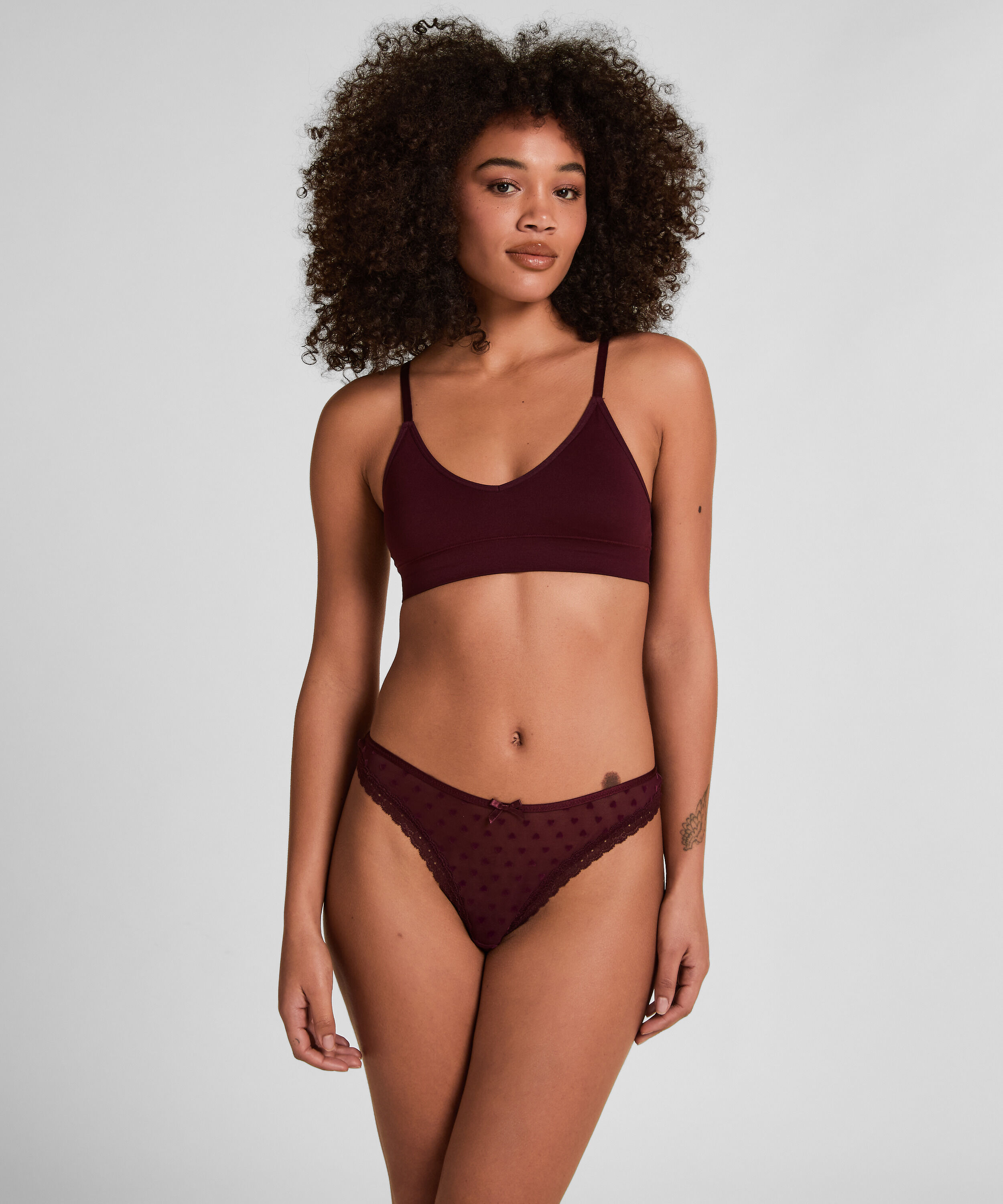 String Phoebe, Lila