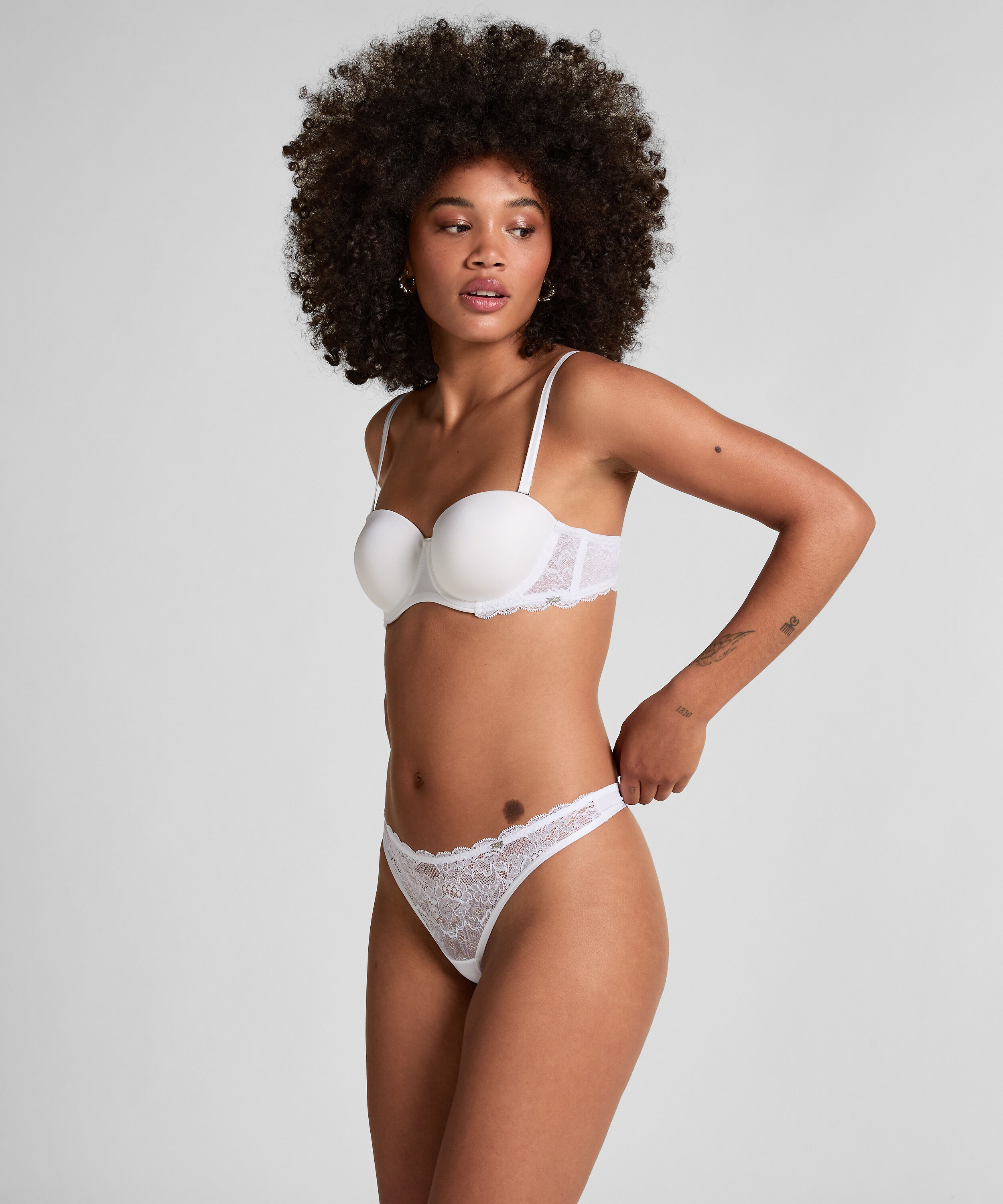 Soutien-gorge à armatures préformé sans bretelles Angie