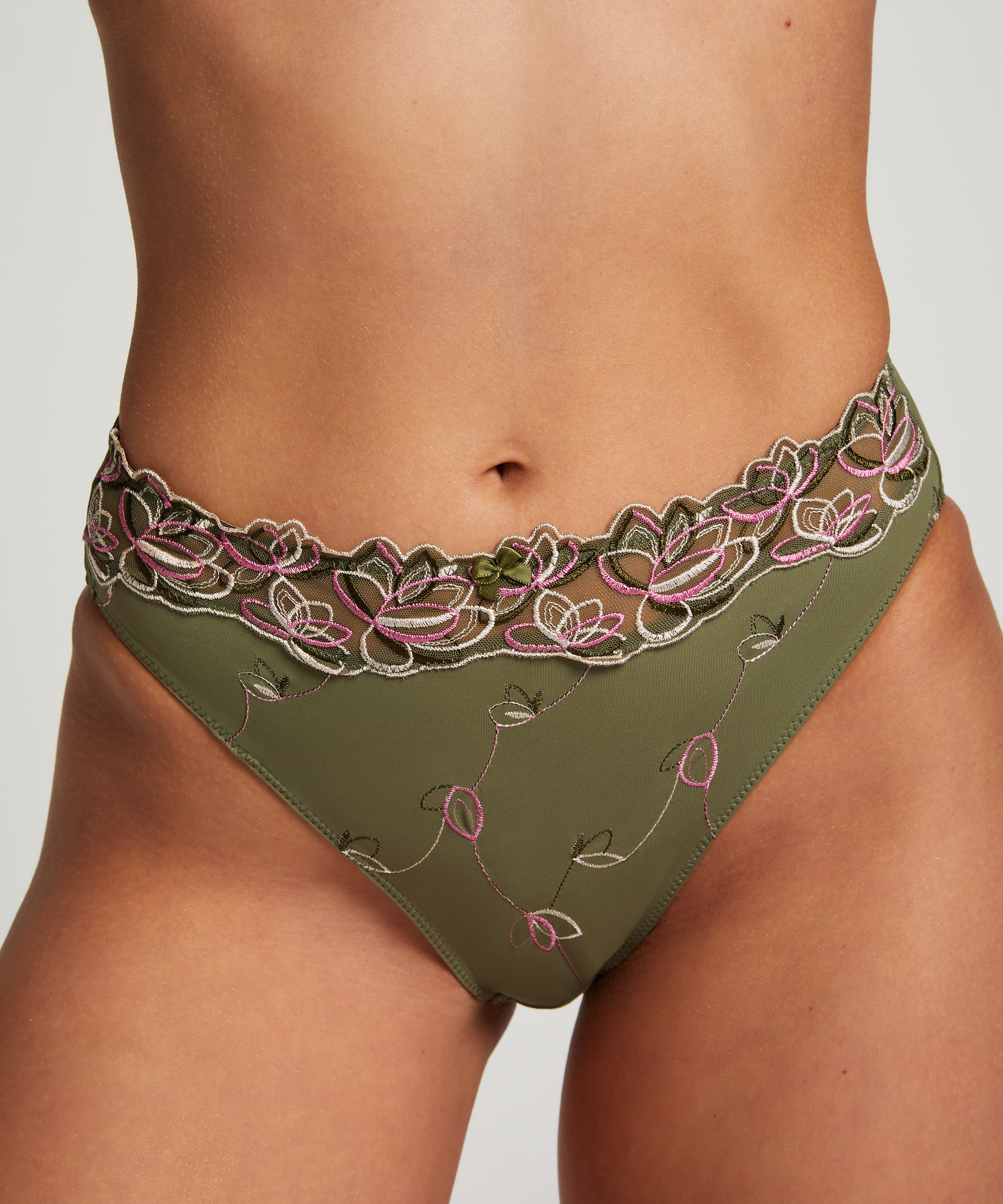 Slip taille haute Diva, Vert, main