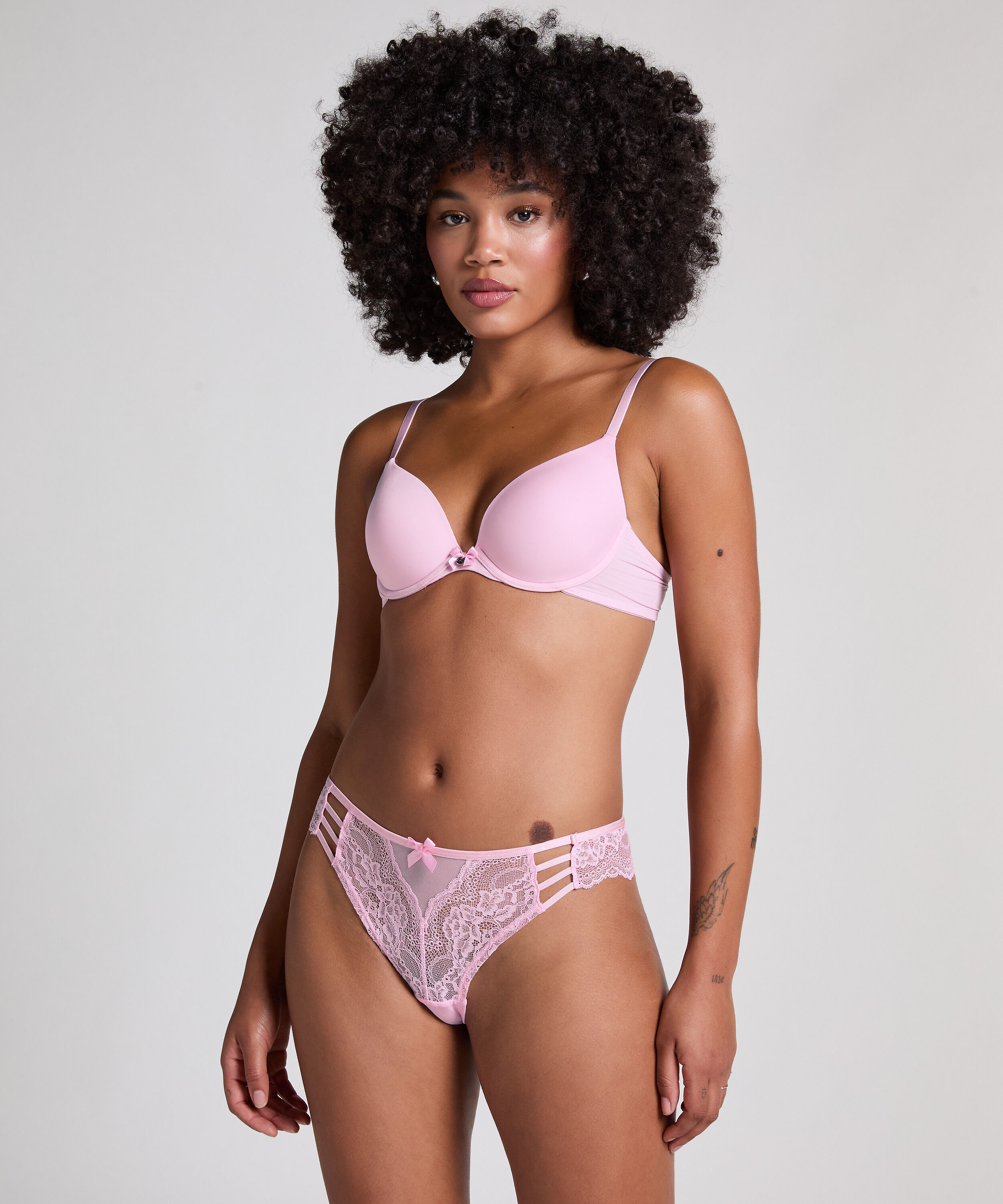 Brazilian Belle, Rose