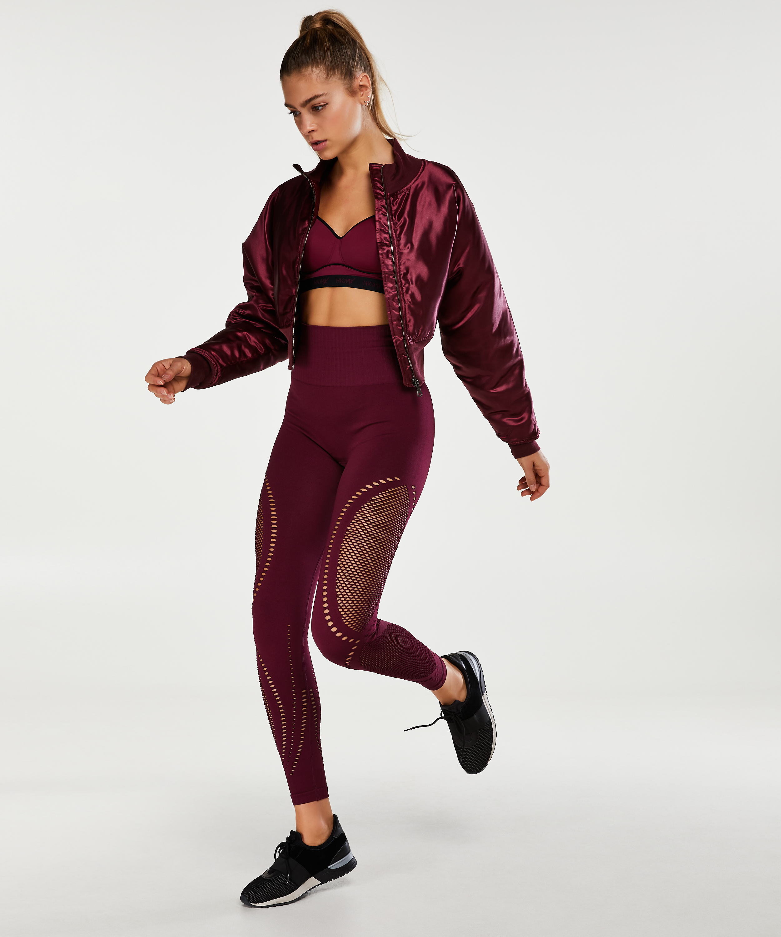 Bomber HKMX, Rouge, main