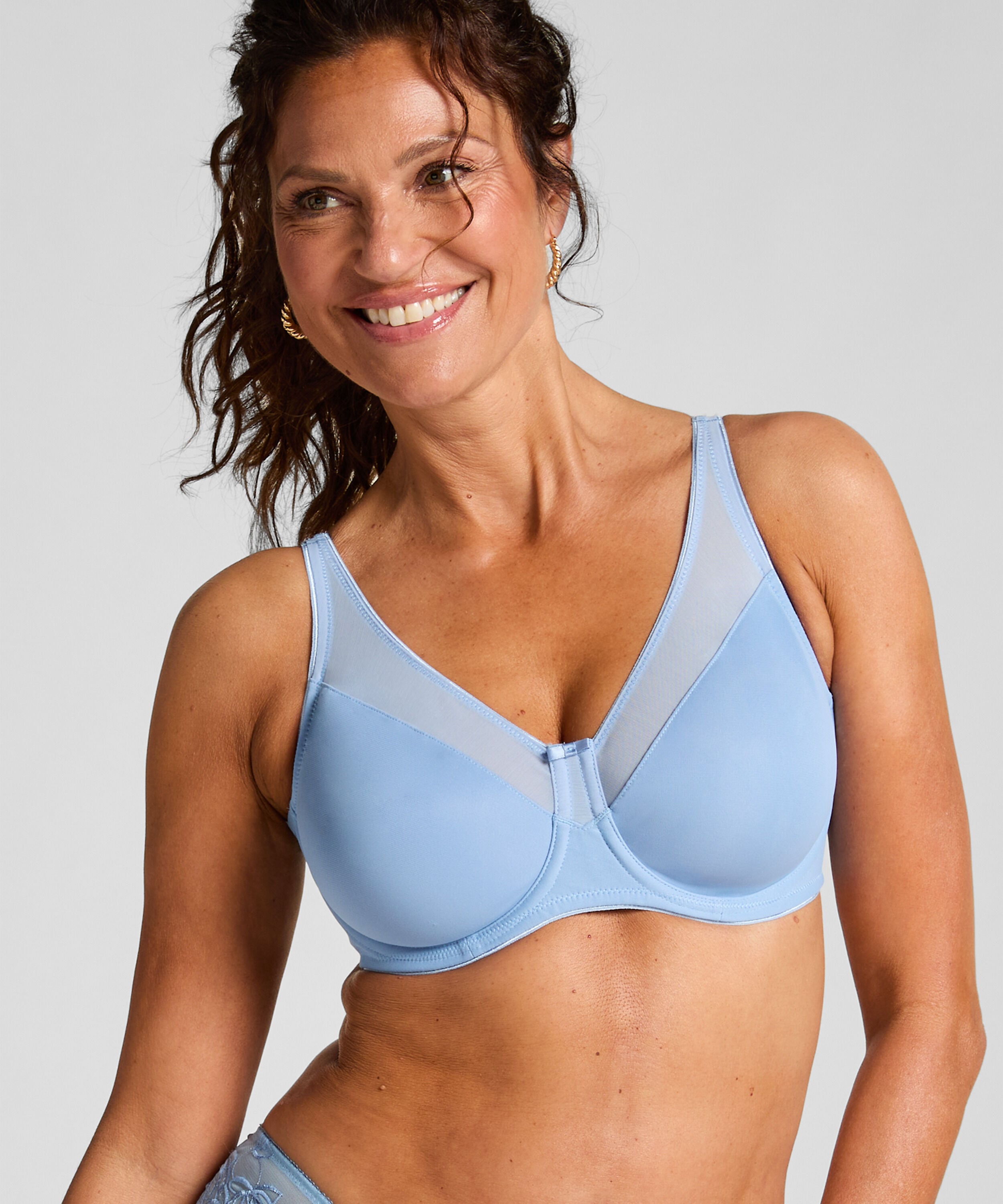 Unwattierter Minimizer-Bügel-BH Nina, Blau Unwattierter Minimizer-Bügel-BH Nina, Blau
