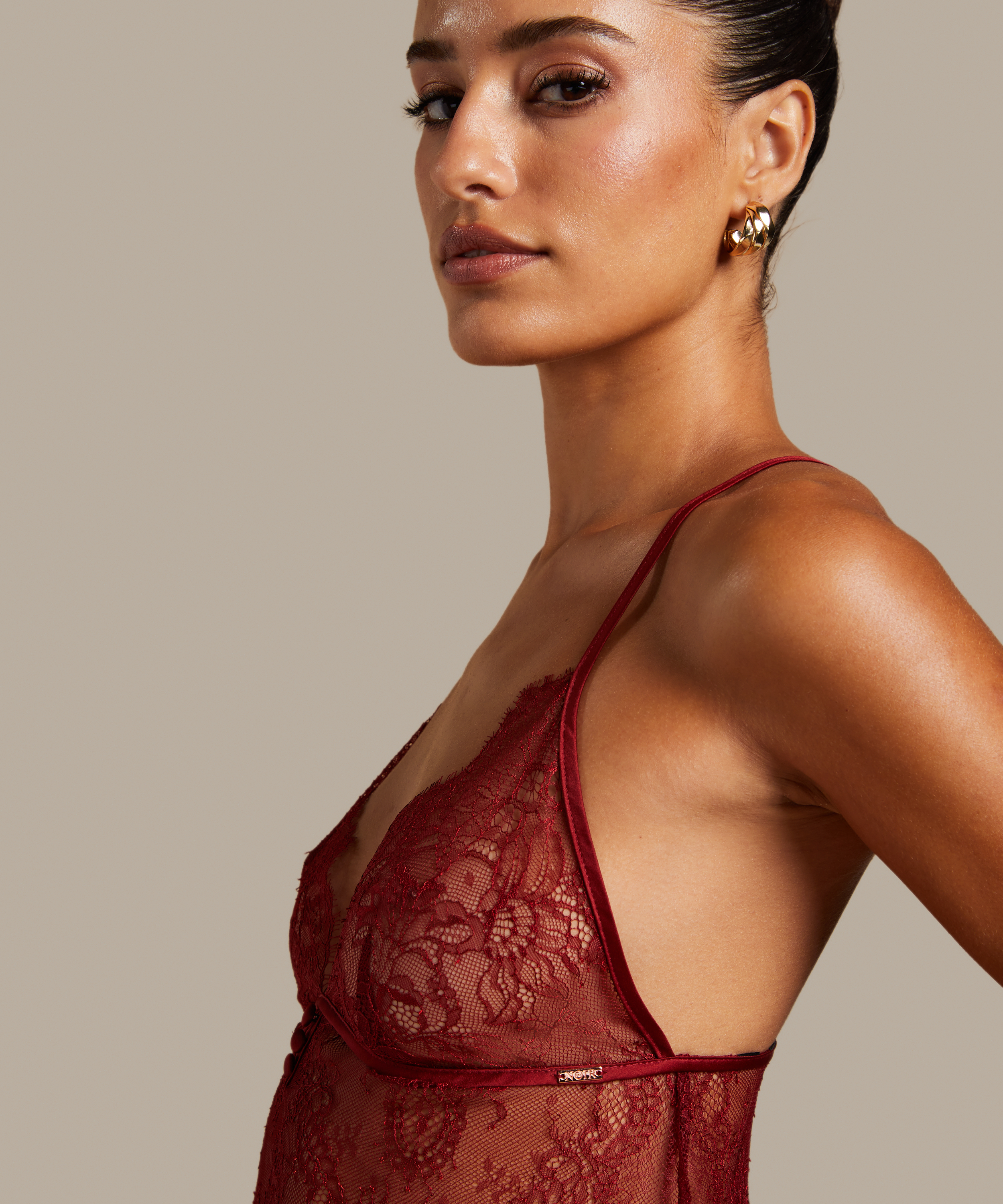 Camisole Lace Delphine, Rouge, main